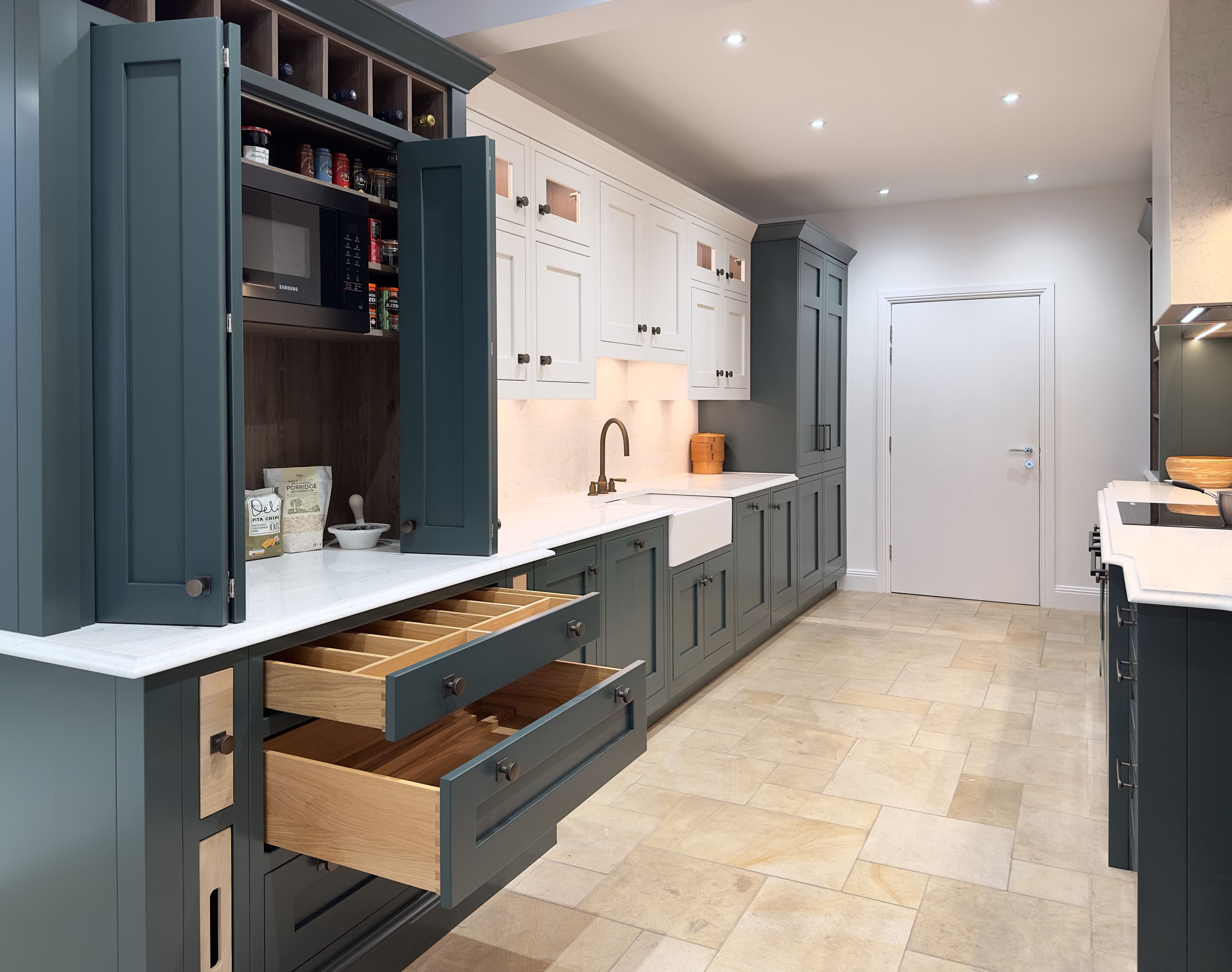 Poole Showroom Display Kitchen 1 wide